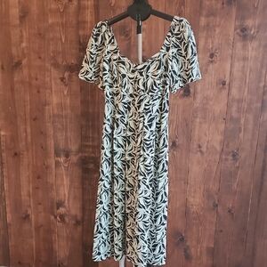 A New Day Monochrome Leaf Print Midi Dress